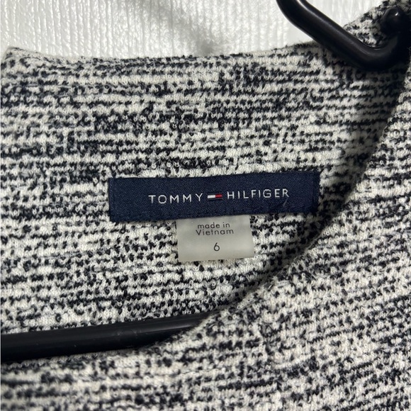 Tommy Hilfiger Sleeveless Tweed Sheath Dress Gray & Black Women’s Size 6 NWT - Picture 4 of 5